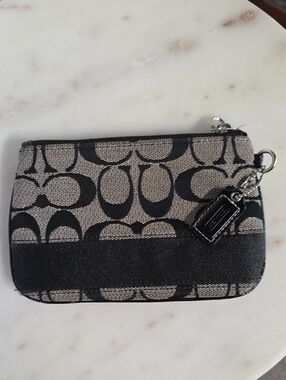 Coach Black and Tan Signature Zip Coin Pouch